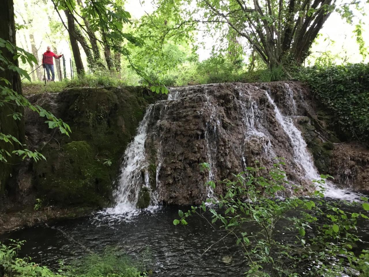 Camping De Graniers Monoblet Exteriör bild